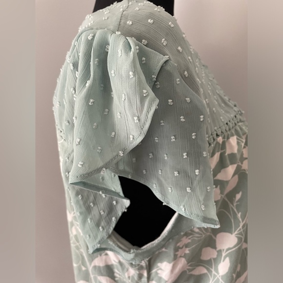 Daniel Rainn Short Sleeved Blouse - Seafoam Green/White - Size XL - Picture 8 of 14